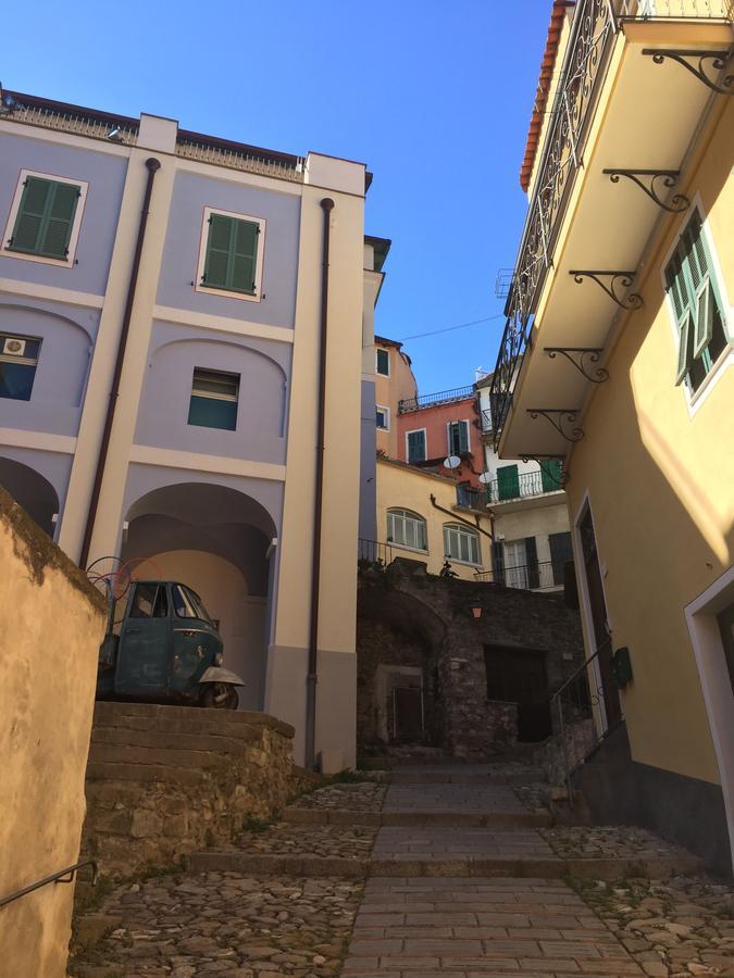 A Ca Du Barba Ge Bed & Breakfast Vallebona Exterior foto