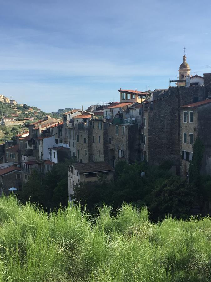 A Ca Du Barba Ge Bed & Breakfast Vallebona Exterior foto